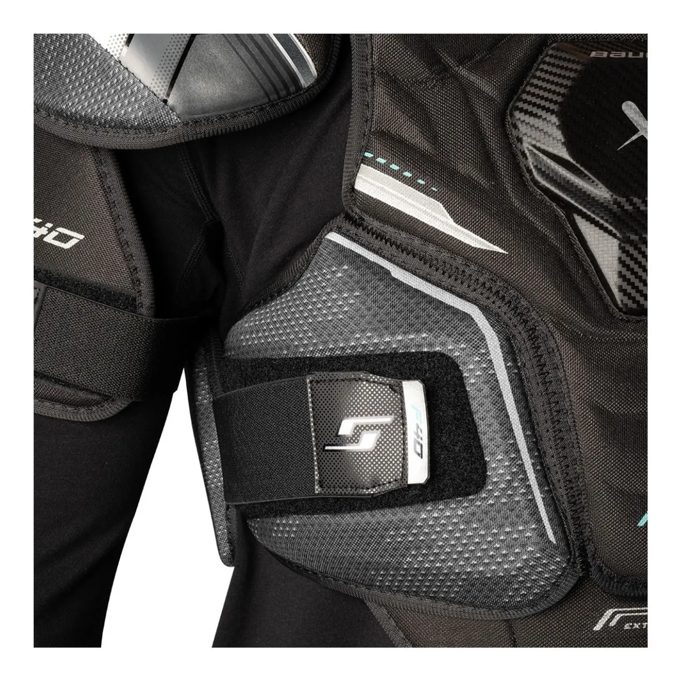 Bauer Axelskydd Supreme F40 Int