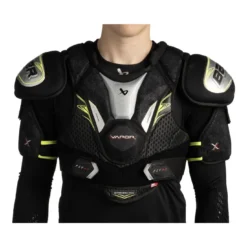 Bauer Axelskydd Vapor Fly40 Jr