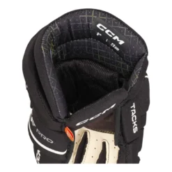 CCM Hockeyhandskar Tacks XF Pro Jr Black/White